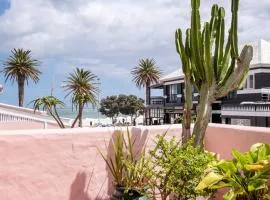 Casa Caprice - a 3 bed home steps from the beach