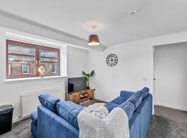 Prime Central Living 5-Bedroom 3-Bath Spacious House, hotel in Montrose