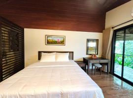 Nón Ecolodge, hotel v destinaci Ngải Sơn