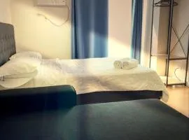 8 Adriatico Homestay - S