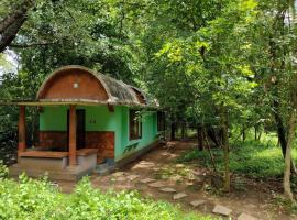 Sradha Farm Stay - Kollengode, hotel v destinaci Kollengode