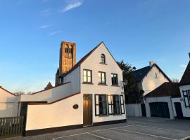 Onder de Toren, hotel v destinaci Damme