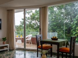 El Raso 1bhk Apartments in Parra closest to Assagao, hotel v destinaci Verla