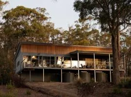 Your Bruny Island Beach Getaway