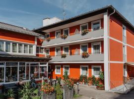 Haus Hildegard, bed & breakfast σε Bad Füssing