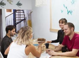 Ag&uuml;ita Surf Lodge