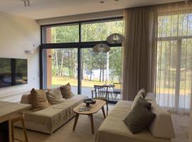 IVIS House Lakeside Retreat in Vilnius, hotel a Vilnius