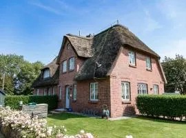 Reet Lodge