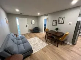 Aksarben Area 2 BD-2 BA by UNO