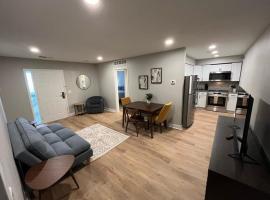Aksarben Area 2 BD-2 BA by UNO, apartamento en Omaha