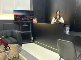 Cozy Furnished Studio Apartemen Transpark Cibubur by Royal Home Indonesia