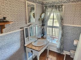 Downtown Parking Room With a View Piedmont, hotel v destinaci Eureka Springs