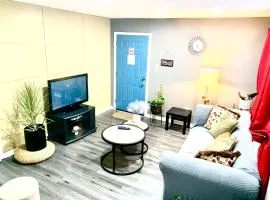 Welcome International Guests-Medical Residents-free shuttle downtown-full kitchen- free parking