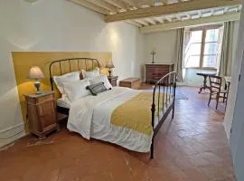 Maison Loumio - Charming 4 double bedrooms village home -ultra fast wifi