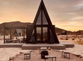 Stardust Big Bend Luxury A-Frame#5 great views, vila v destinaci Terlingua