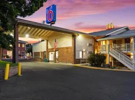 Motel 6 Clarkston WA