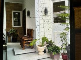 Rafania, hotel in Dilao