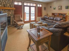 Silver Tip 2 Bedroom Condo, resort de esqui em Rossland