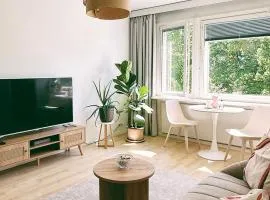 Cozy central flat next to tram and bus stations