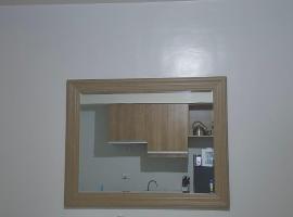 5F J Phase1 Sevilla, ξενοδοχείο στη Μανίλα