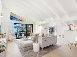 Hahn Sanctuary - Book 4 nights, pay for 3!