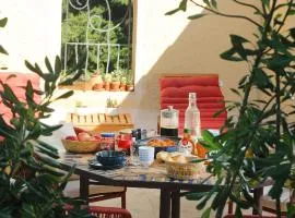 La suite du clos de la tour Cassis