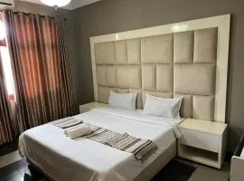 MATOLa HOUSe