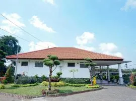 Hotel Selecta Batu Malang