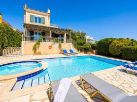 Villa Penelope Sea View, hotel v destinaci Argostoli