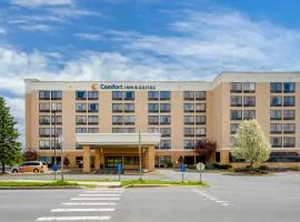 Comfort Inn & Suites Watertown - 1000 Islands