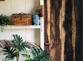 Nhiên Farm Homestay, hotel v destinaci Xuân Trường
