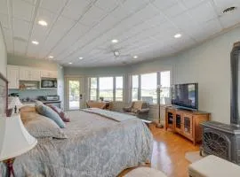 4 Mi to German Village Studio with Hot Tub!