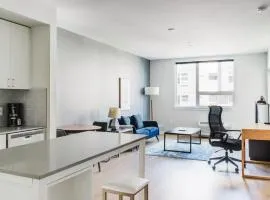 Blueground Newcastle gym pool pet area wd SEA-777