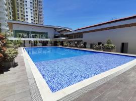 Cozy Studio with Balcony in Mesaverte near SM Downtown 4pax max with Free Pool & Netflix, hotel Cagayan de Oróban