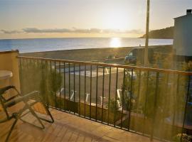 Apartamento primera linea de mar 2H F4 โรงแรมในปัลส์