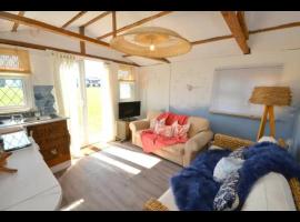 Pips Chalet, hotel v destinaci Leysdown-on-Sea