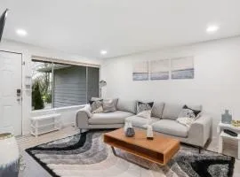 Comfortable Kirkland Home for Family & Remote Work