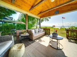 Lakefront Chautauqua Cottage Getaway