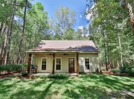 The Camellia Cottage - private family space