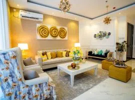 Luxury ocean-view apartment in Colombo 03
