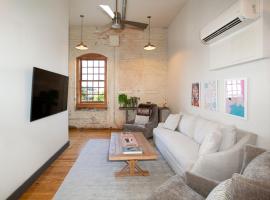 Dollys Downtown Loft Knoxville, hotel in Knoxville