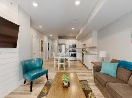 Cozy TC Bay Condo
