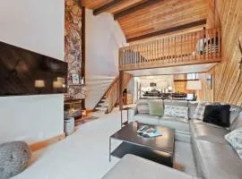Ridgepoint Townhome 105 by East West Hospitality