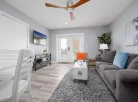 Be A Nomad - Rear Top - Stylish Unit w Ocean Views