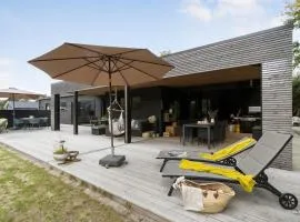 4 Bedroom Gorgeous Home In Glesborg