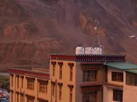 The Kaza Inn - Your mud house retreat