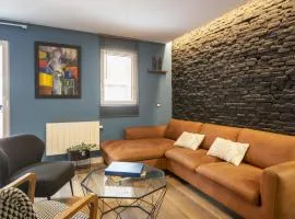 Loft Garmendia con PlayStation
