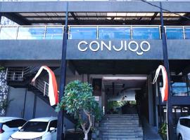 Conjioo Hotel Kuta Managed By MHM, hotel in Legian