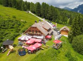 Sauschneideralm, hotel v destinaci Weisspriach