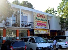 Cafe Pinnalanda Rooms, hotel v destinaci Pinnawala